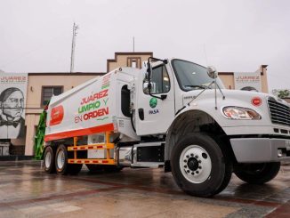 Estrena Juarez nuevos camiones de basura