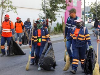 Retiran 2 toneladas de basura